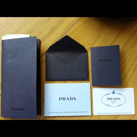 Prada - Picture 6 of 7